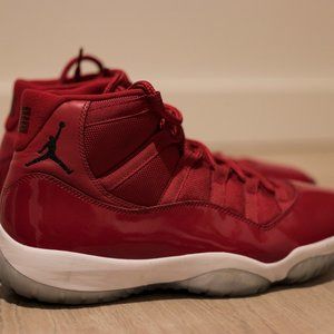Air Jordan Retro 11s Red